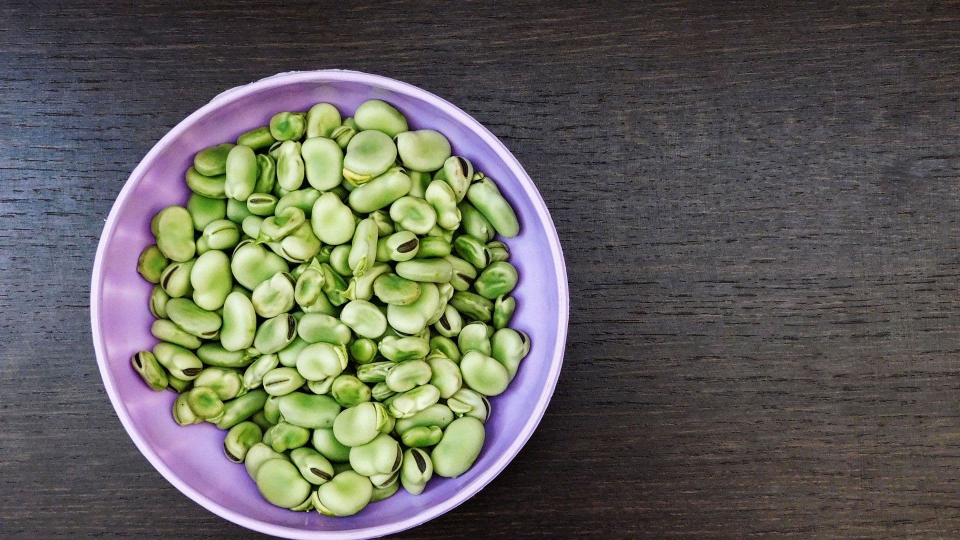 Tekmilli Fava